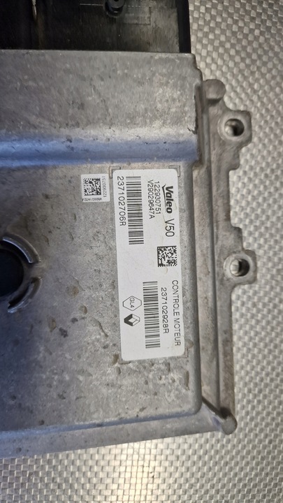 фото №1, Renault clio iv блок керування двигуна 237102928r