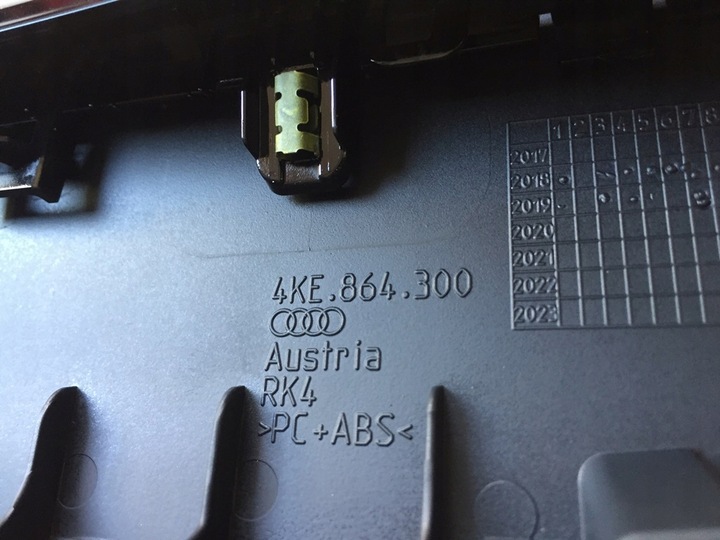 фото №11, Захист спідометра audi e-tron 55 q8 q4 f4 4ke864300