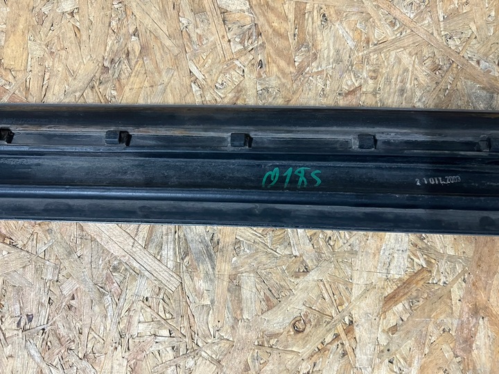 фото №13, Audi a8 d3 2002 - 2009 планка нижняя дверь зад левый 4e4853969