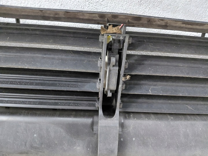 фото №6, Ford focus mk3 iii кермо повітря впуск жалюзі