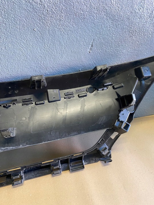 фото №10, Peugeot 3008 ii 5008 решітка підсилювач решітка ременя перед 9815317777