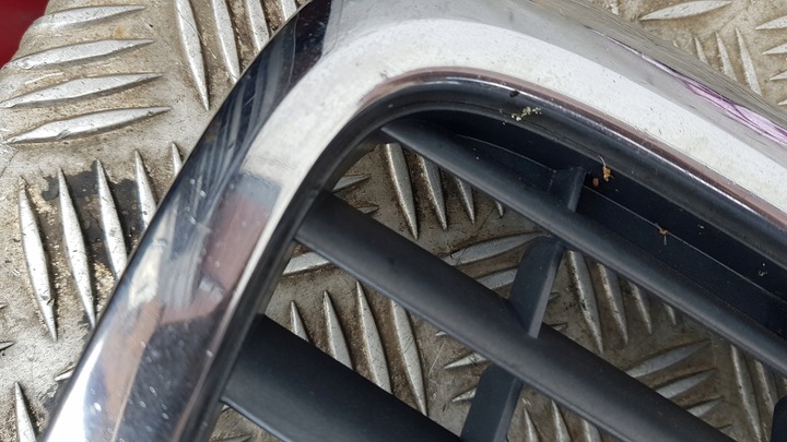 фото №9, Audi a6 c6 4f решётка радиатора решётка радиатор 4f0853651s