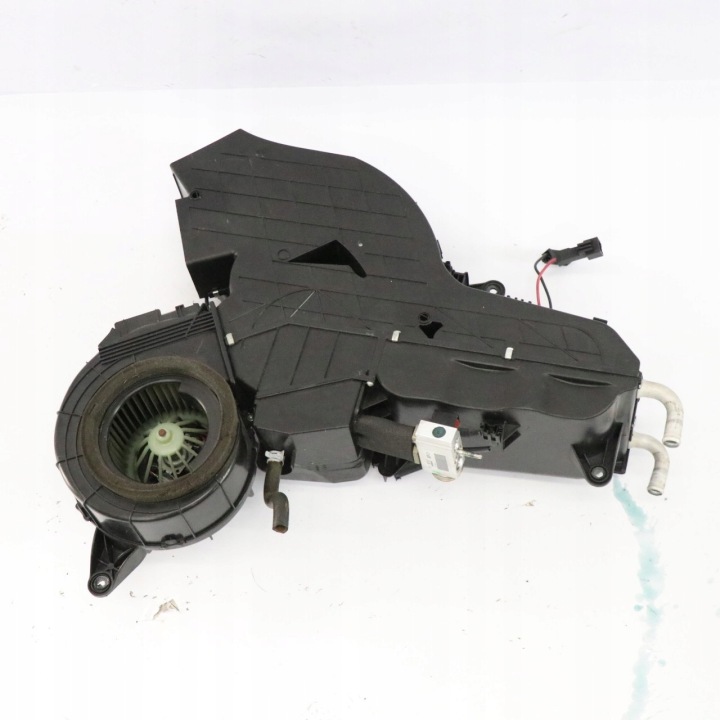 фото №11, Mercedes w639 система кондиционера подача воздуха зад a0008358004