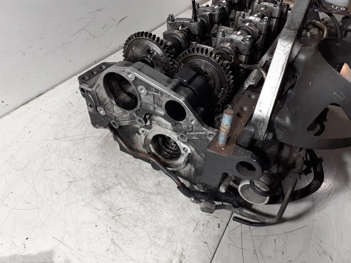 фото №5, Головка двигателя r6110161401 mercedes vito w639 2.2