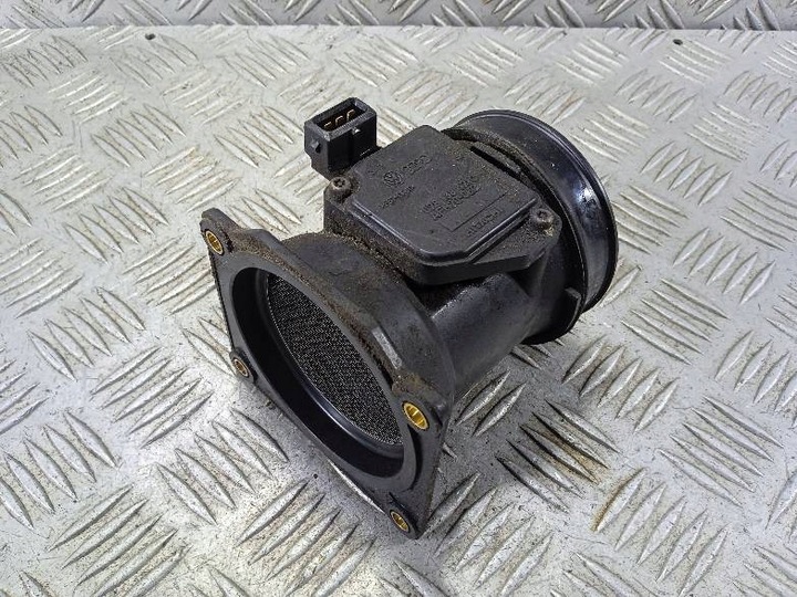 фото №1, Расходомер do audi a6 c5 078133471c