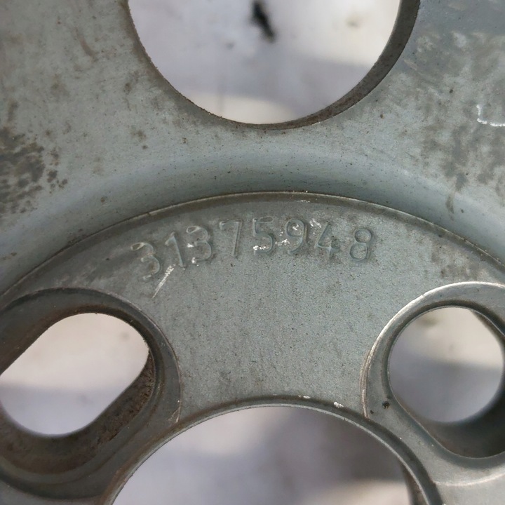 фото №3, Volvo v40 ii 2,0d d4204t14 колесо розподільний вал 31375948