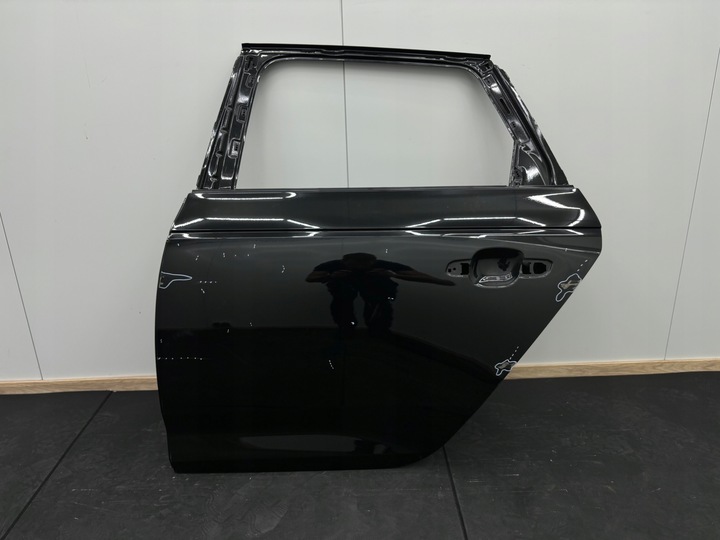 фото №1, Audi a4 b9 rs rs4 двері ліві задні зад