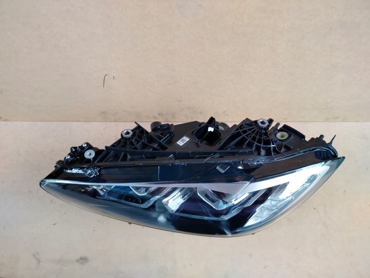 фото №8, Bmw g22 g23 g26 повний led права фара ліва