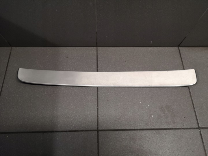 фото №1, Накладка порога левый перед vw phaeton 3d0853537a