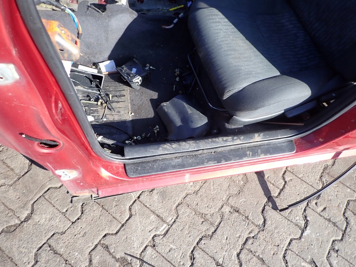 фото №5, Corolla e12 универсал четверть стойка порог левый