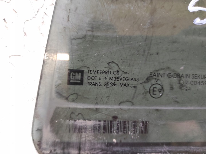 фото №3, Cadillac srx 1 i 03- стекло левая зад треугольник as3 тёмное