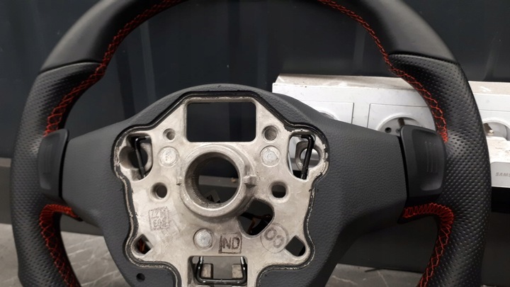 фото №12, 5h0959542c кермо багатофункціональна vw golf viii gtd червона nic