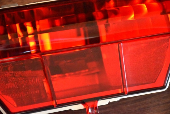 фото №12, Лампа бампера противотуманная зад peugeot 208 i eu