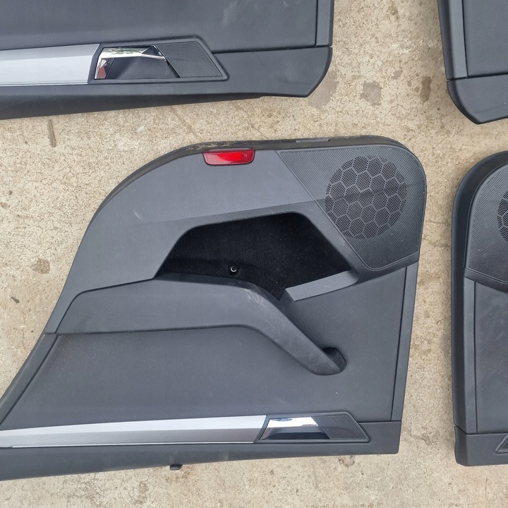 фото №6, Оббивка двері обшивки 4szt. led шкіра canton superb iii універсал