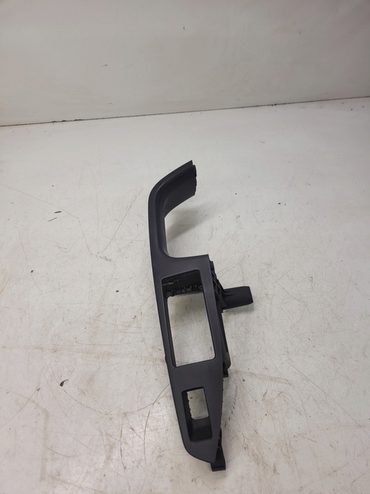 фото №1, Корпус тримач двері лівий зад audi a7 4g8867371