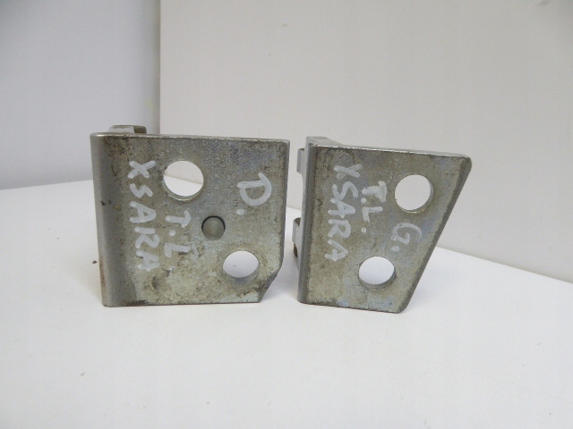 фото №3, Xsara picasso i 98r- петлі двері зад лівий kpl