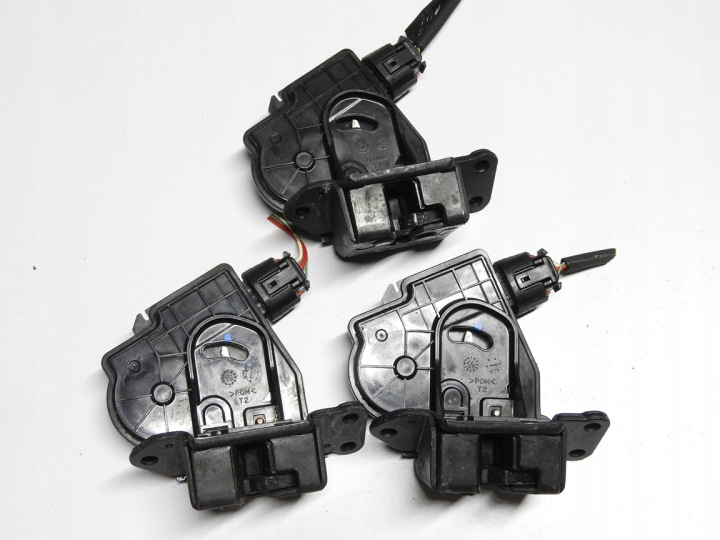 фото №12, Toyota auris i 06-09 5d замок кришки багажника зад