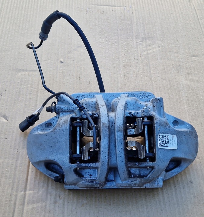 фото №9, Затискачі перед audi q5 80a615106cf 80a615105cf ідеал комплект 2 szt