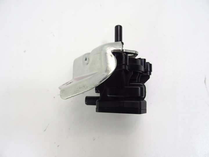 фото №6, X-trail iv t33 1.5 vc-t e-power kr15 дополнительный водяной насос держатель 149406rc2a