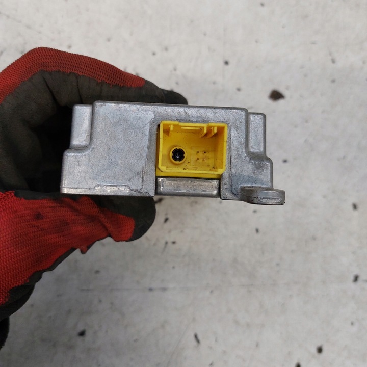 фото №8, Bmw e65 модуль датчик подушек подушка безопасности 6970897 65776970897