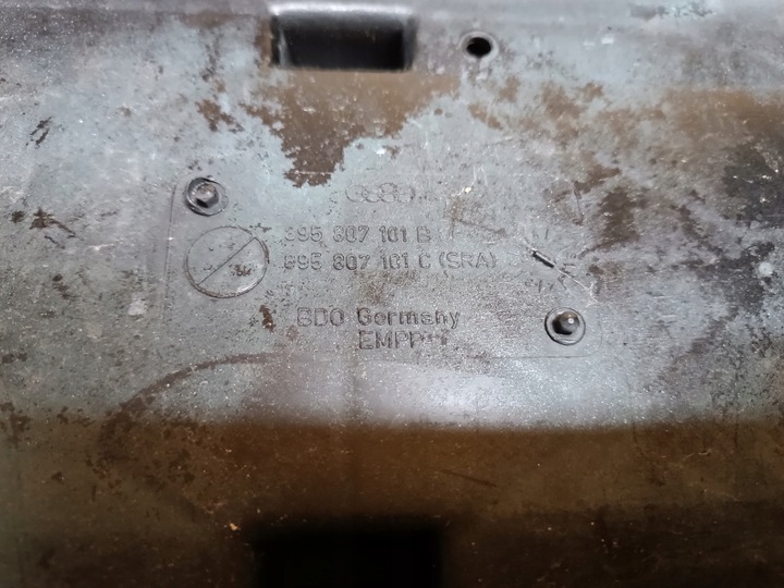 фото №16, Audi 80 b4 купе cabrio 1994r- бампер перед переднее 895807101b