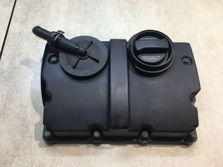 фото №1, Кришка клапанів lupo 1.2 tdi 045103469c 045103475a