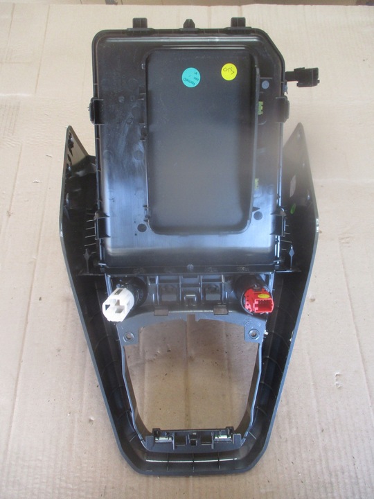 фото №8, Рамка туннеля переключатель 2gm863680c vw t-cross