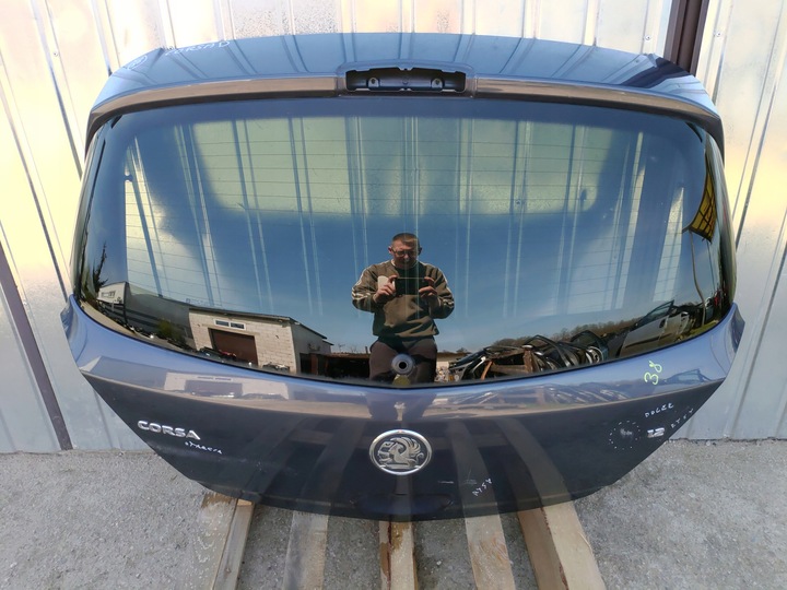 фото №1, Кришка зад багажника opel corsa d 5d 06-13 z168