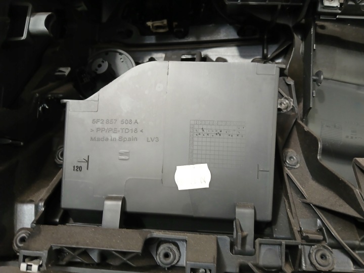 фото №14, Торпедо роздавальна консоль seat leon iii 5f англійська англієць