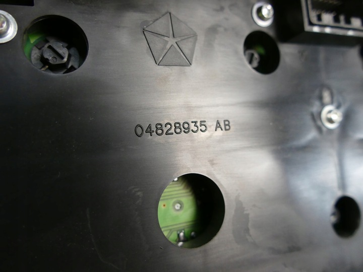 фото №10, Jeep cherokee kj 2.8 crd autmat спідометр  прилади uk p56010538af