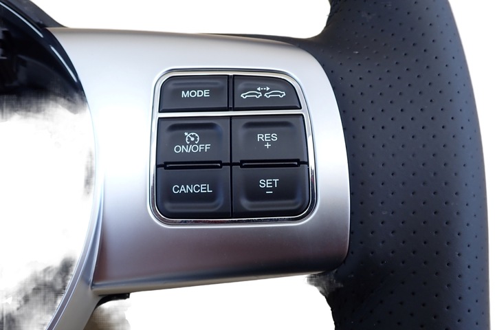 фото №7, Руль мультифункция кожа jeep grand cherokee srt wk2 2012-2013r dodge