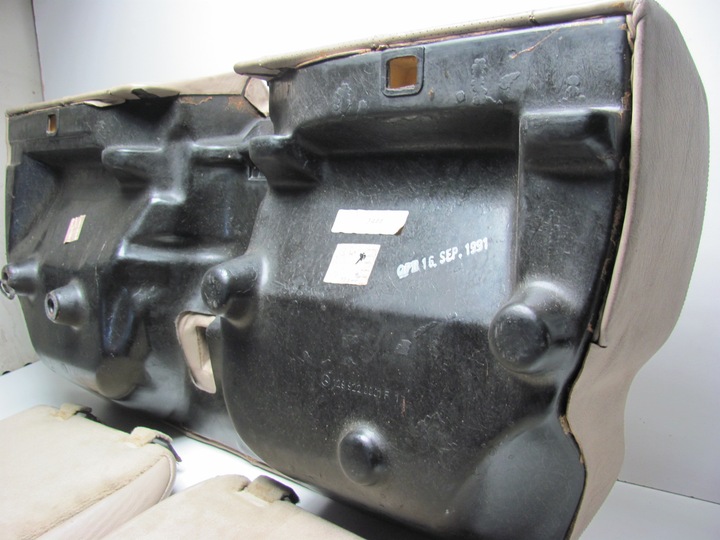 фото №10, Mercedes r129 sl диван зад сиденье версия 4человек