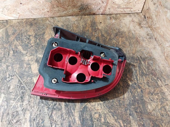 фото №10, Лампа зад заднее левая левый vw passat b5 sedan рестайлинг