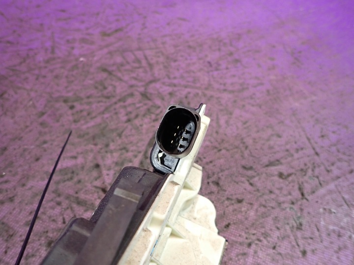 фото №6, Skoda fabia ii hb 5d 10-14 замок зад лівий 6 pin 5n0839015d