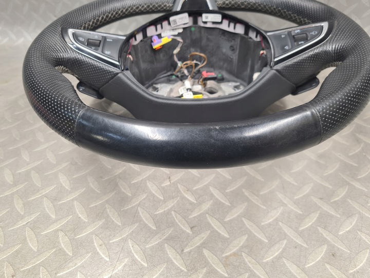 фото №9, Кермо шкіра шкіряний perforowana з підігрівом skoda superb iii спортлайн