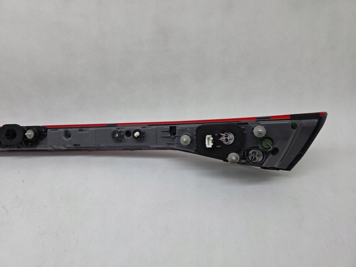 фото №9, Hyundai elantra vii 2021+ накладка фара кришки зад задньої led 92409aa000