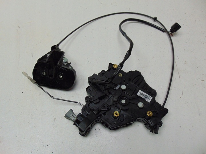 фото №8, Замок дверь раздвижных боковых правые vw transporter t5 рестайлинг 7h0843654dh