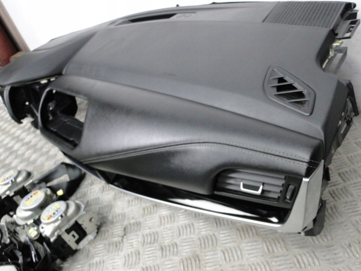 фото №11, Торпедо консоль подушка  шкіра nissan qashqai iii j12 2021 682006un2a 985106rn0