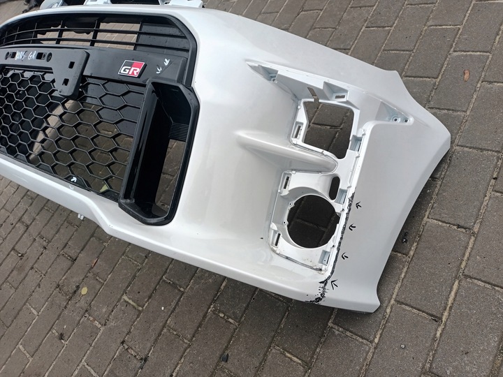 фото №6, Бампер переднє toyota yaris iv gr перед