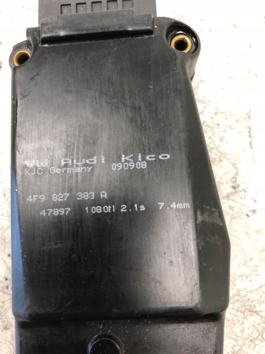 фото №5, Замок доводчик кришки audi a6 c6 4f9827383a