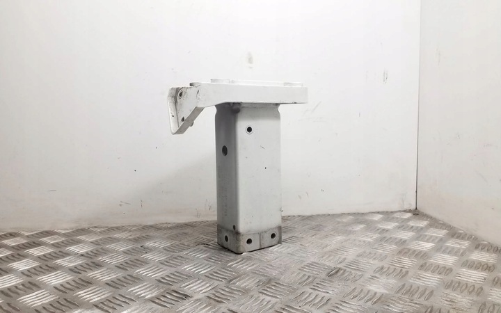 фото №7, 2009 audi tt tts mk2 лонжерон 8j0806109d