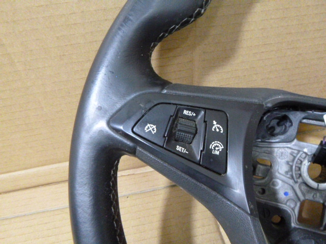 фото №3, Руль кожа многофункциональная corsa e