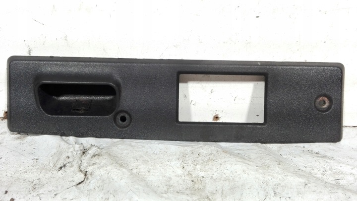 фото №1, Защита пластик крышки зад mercedes w203