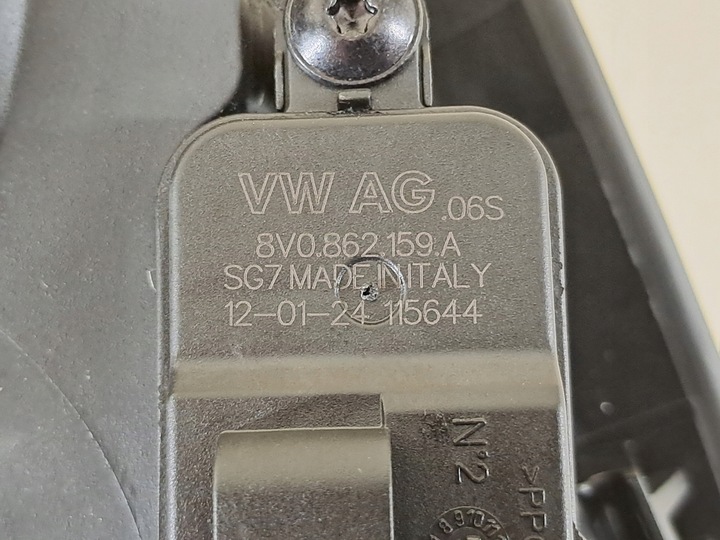 фото №10, Крышка заливка топлива замок крышка ls9r бензин seat arona fr рестайлинг 24r 9.032km