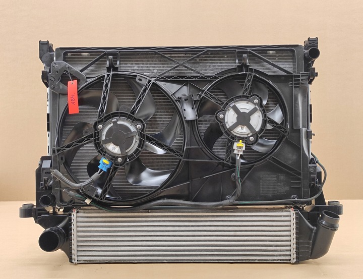 фото №1, Комплект радиатор vivaro b trafic iii nv300 1.6dci