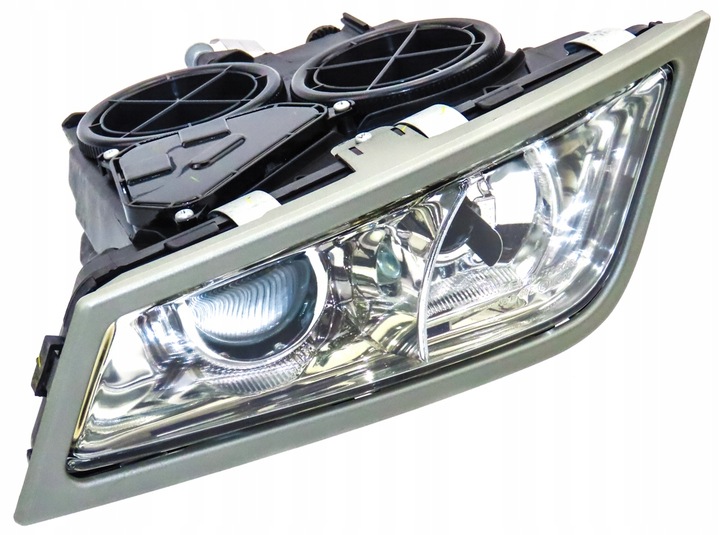 фото №1, Лампа протитуманна ліва volvo fh16 2005 2006 2007 2008 2009 2010 2011 2012