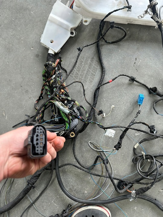 фото №16, Установка інтер'єру, джгут салон, засіб mercedes w447 vito європа