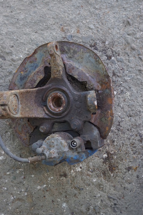 фото №8, Поворотный кулак амортизатор правые перед volvo c30