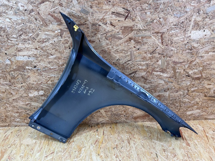 фото №10, Крыло перед переднее левый mercedes c класс w205 код краски 792