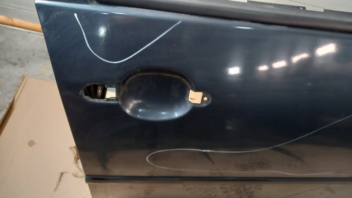 фото №2, Дверь правые перед vw golf iv 01r 5дверь